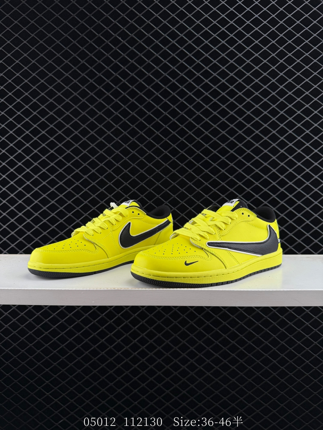 Travis Scott x Air Jordan 1 ” Reverse Mocha “